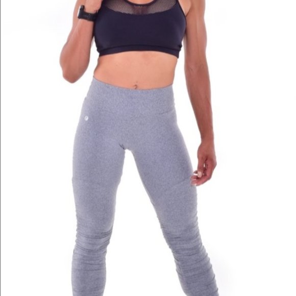 Pitanga Frills women’s legging - Picture 3 of 4